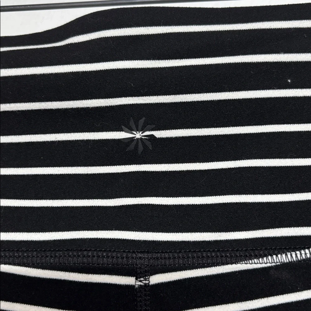 Athleta Elation Virasana Stripe 7/8 Tight - Picture 5 of 11